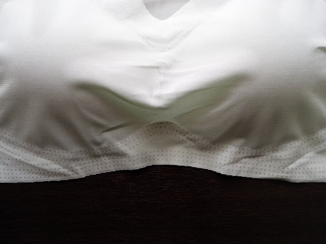 めくれ上がることもなく適度なフィット感