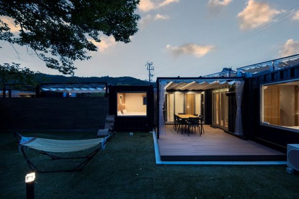 リトリート施設内の庭でぼんやりしながら夕暮れを堪能しました