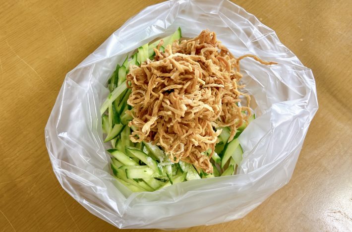 切り干し大根の腸活ぱりぱりサラダ