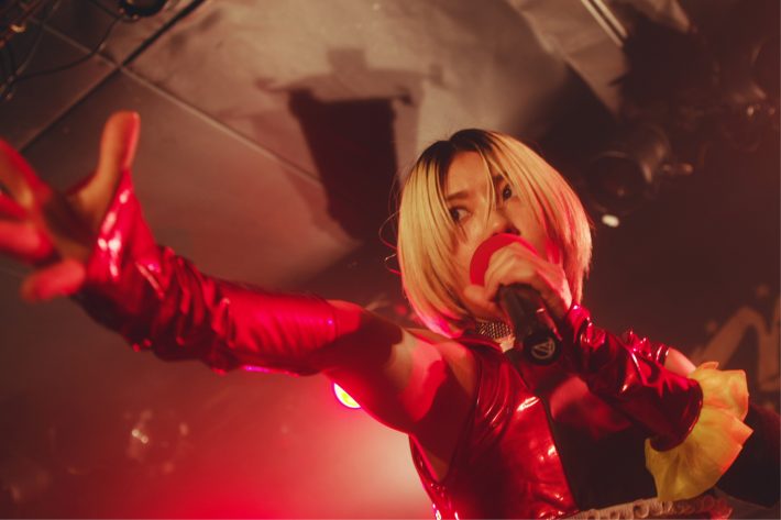 『愛してる！』より