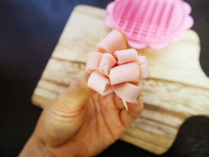 花びらのように開いた