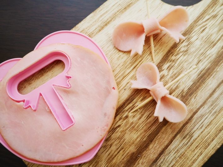 上がラージ、下がスモール