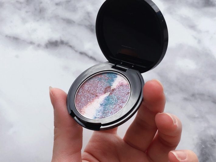 KATE「レアマーブルカラー」（税込1,650円）