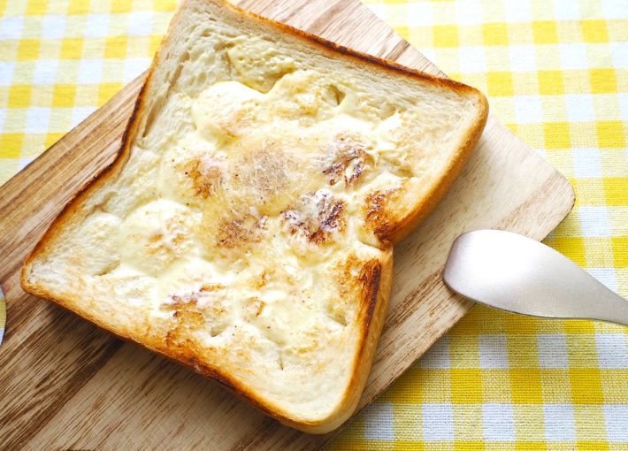 ダイソーの「ハニートーストカッター」