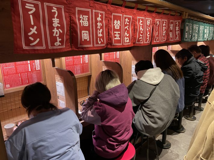 「親子連れに優しいラーメン店」としての工夫