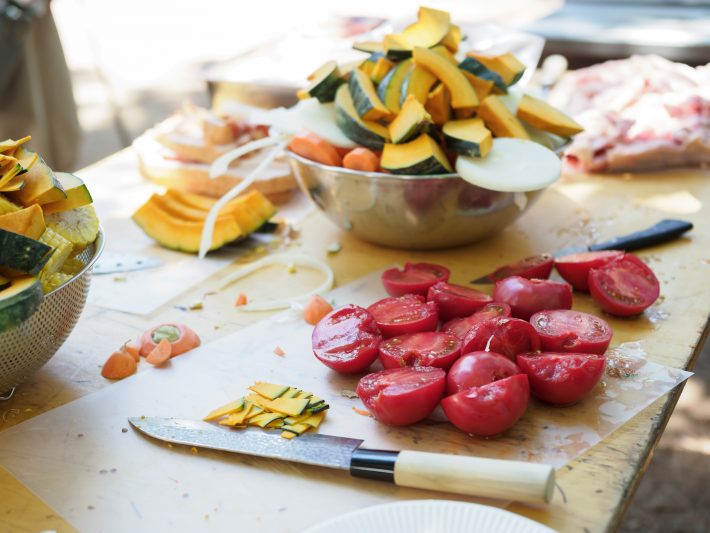 包丁で手を切ってしまう