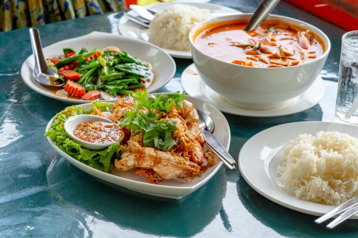 まさかの母子置き去りでタイ料理やへ