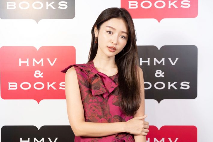 加治ひとみさん