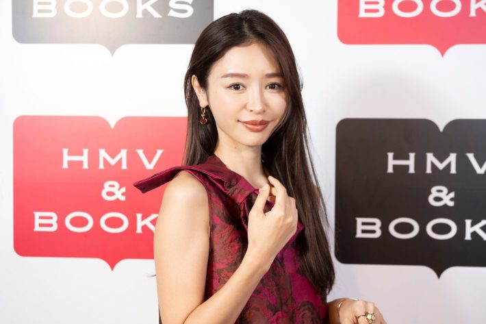 加治ひとみさん