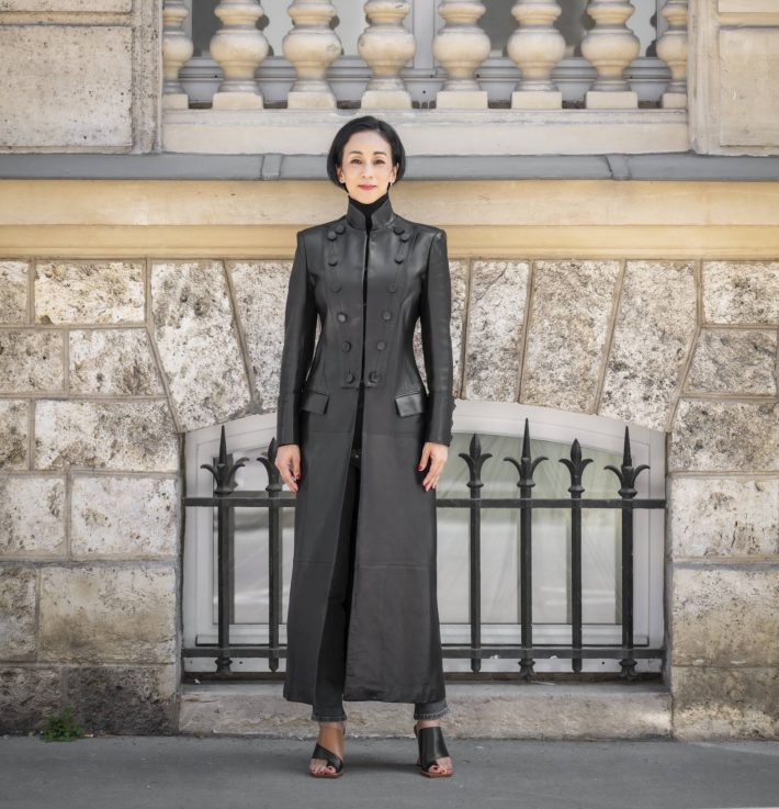 サンローランのミリタリー調コート