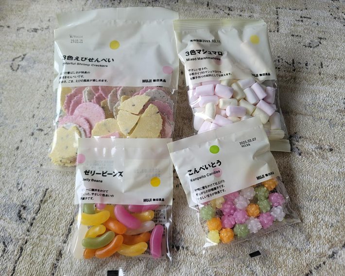 3色えびせんべい、3色マシュマロ、ゼリービーンズ、こんぺいとう