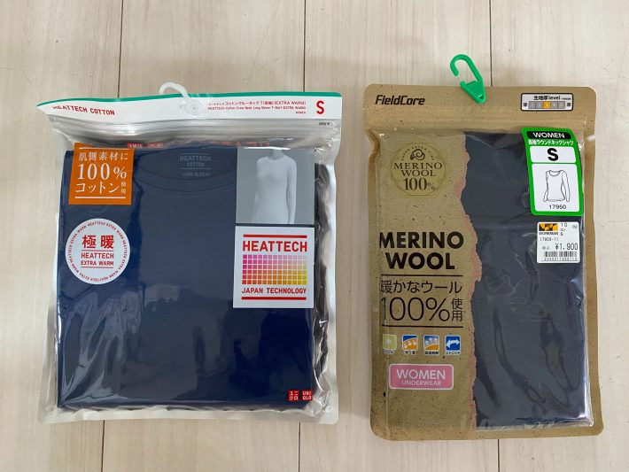 左：ユニクロの「ヒートテック コットンクールネックT」（税込1990円）/右：ワークマンの「メリノウール長袖丸首シャツ」（税込1900円）