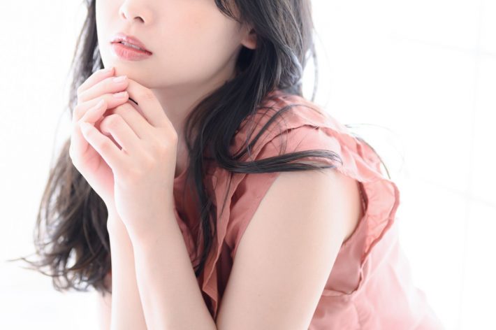 色っぽい顔をした女性