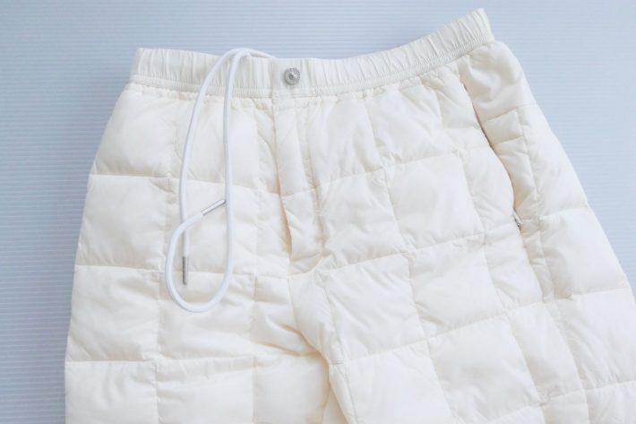 ダウンパンツ