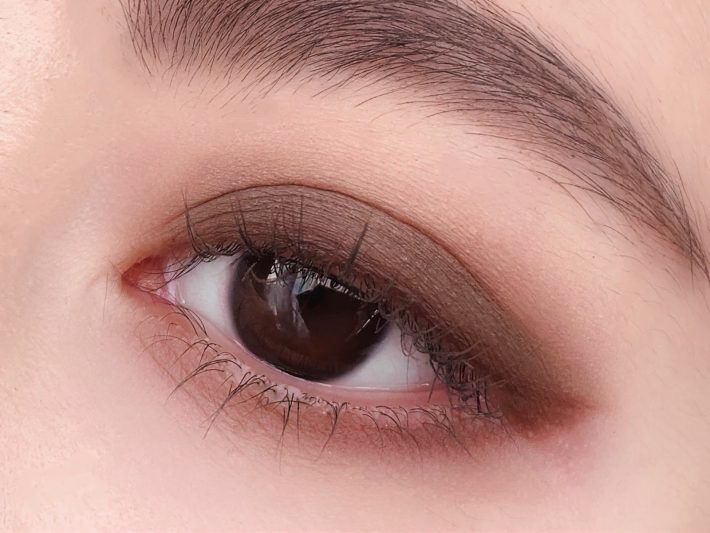 パターン2｜レイヤードで軽やかに締める