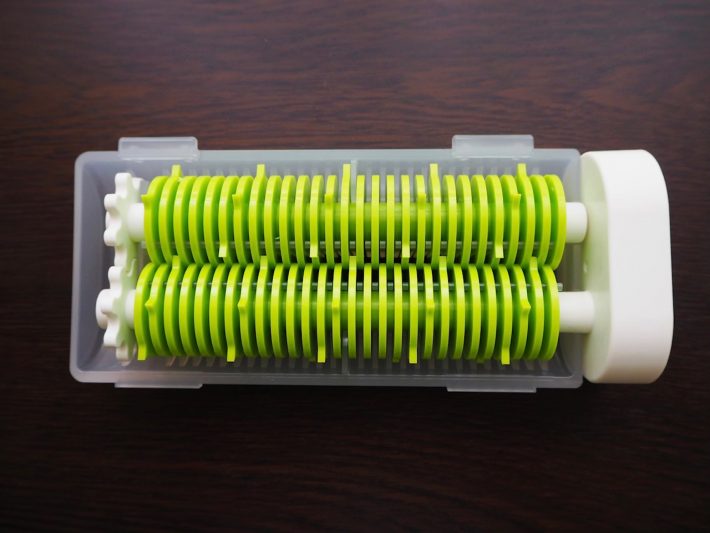 下ケースにA刃、B刃を順にセット