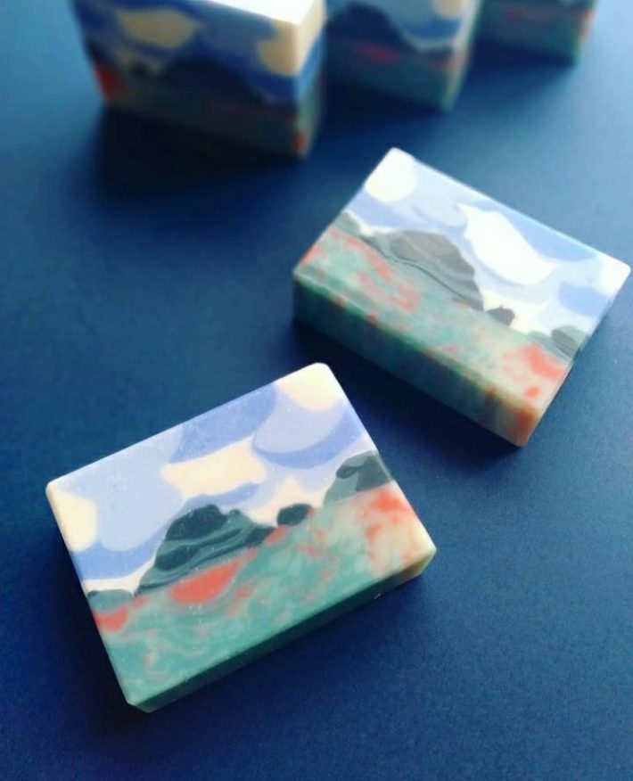 金太郎飴に似た要領で制作