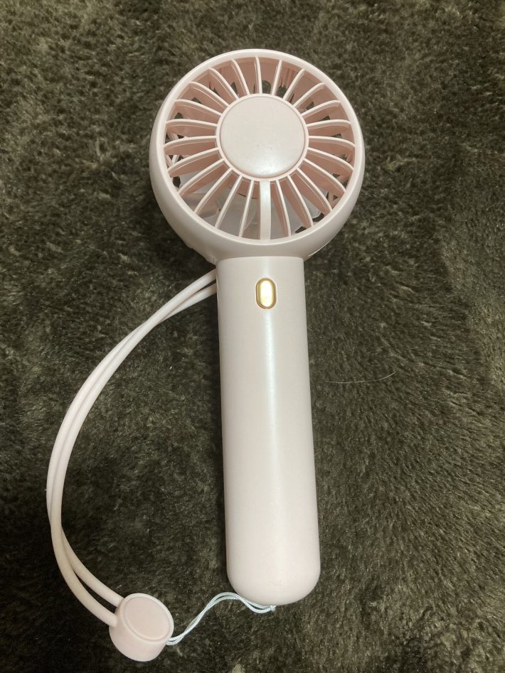 充電式は大体がリチウムイオン電池、自治体の指示を確認してみましょう