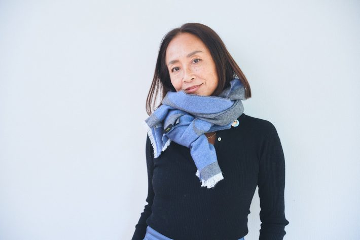 フード部分だけ脱ぐこともできる