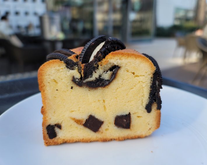 クッキーとチョコレートのパウンドケーキ　385円