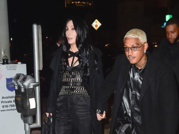 シェールとアレクサンダー・エドワーズ