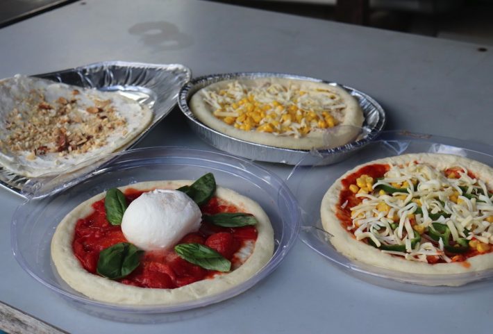 ササッと具材をのせて焼くだけ