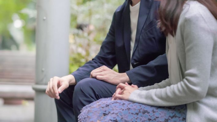 デートするカップル