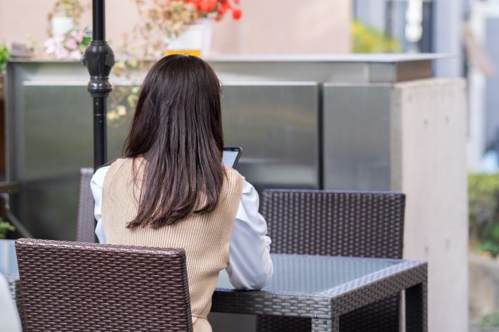 合コンで“いらない方”を押し付けてくる同僚にモヤッ