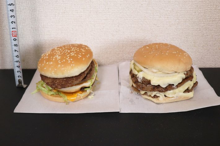倍ビッグマックとキング・イエティ ザ・ワンパウンダーの比較