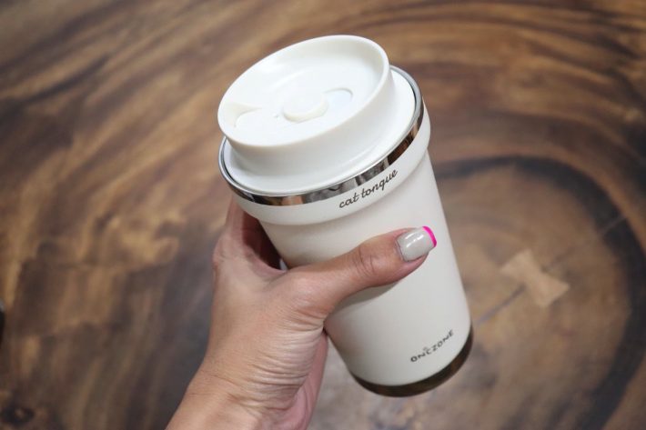 ザラザラとした質感で滑りにくい