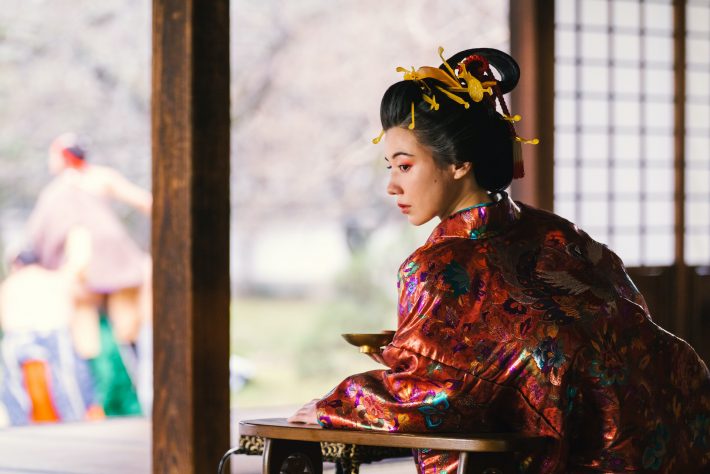 お鈴廊下の鈴が「シャン、シャン！」と心を切り裂く