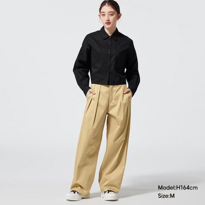 インタックワイドパンツ