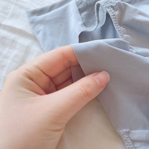 ショーツ・切りっぱなし