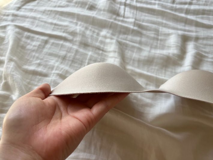 しっかり高さが出るパッド