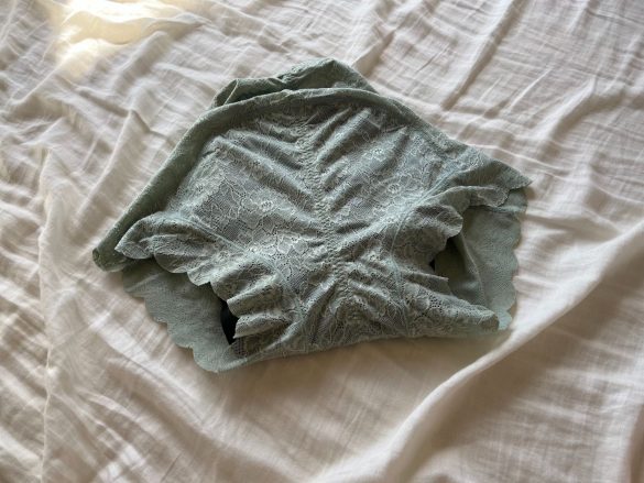 そけい部やウエストにゴムが入っていない