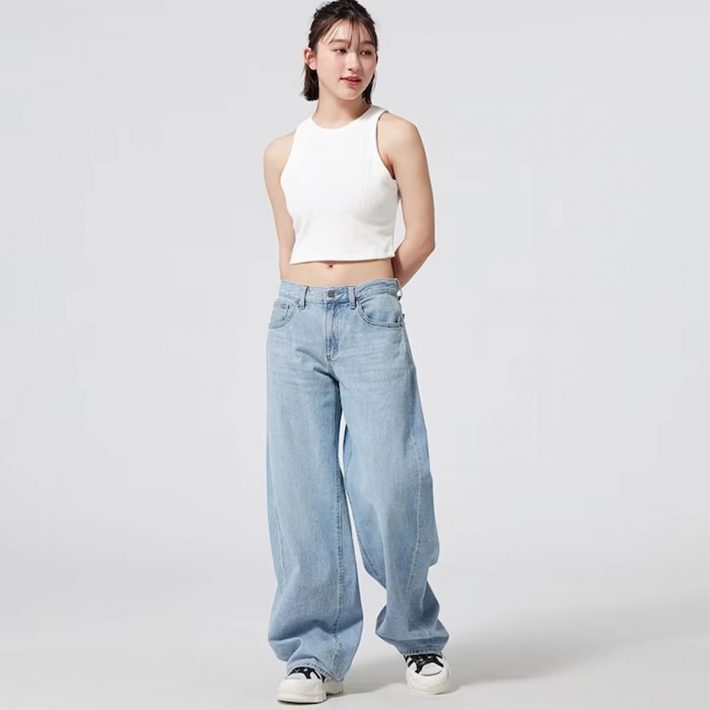 ローウエストバギージーンズ