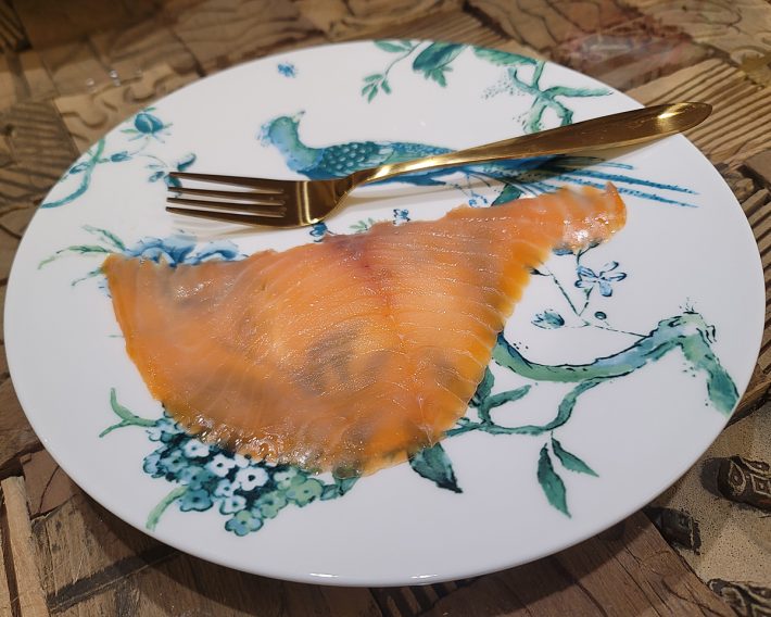 スライス1枚がビッグサイズ。これが約6枚入っている