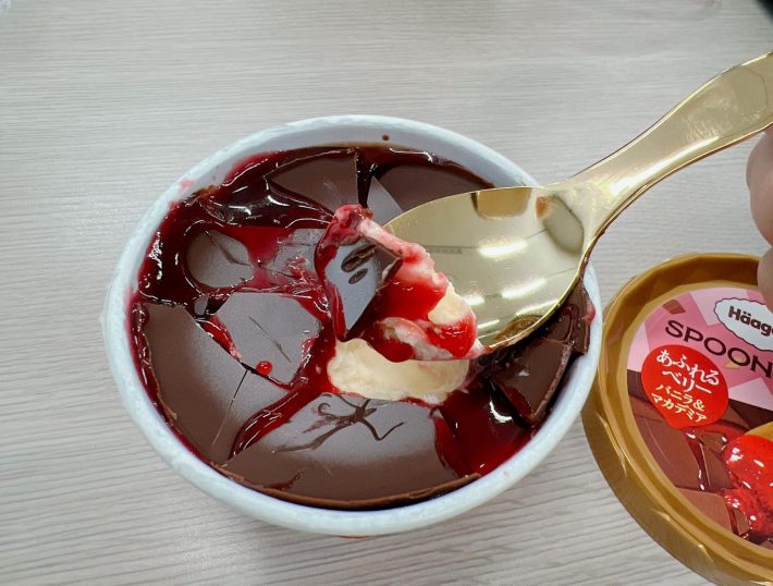 SPOON CRUSH　ハーゲンダッツ　2023春