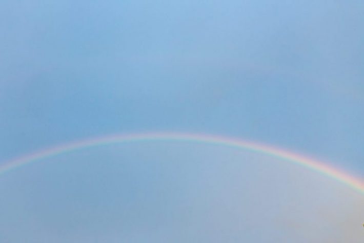 空　虹　雨上がり