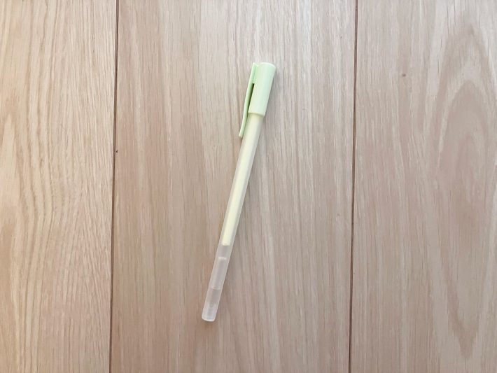 ボールペンに見えるペンのり
