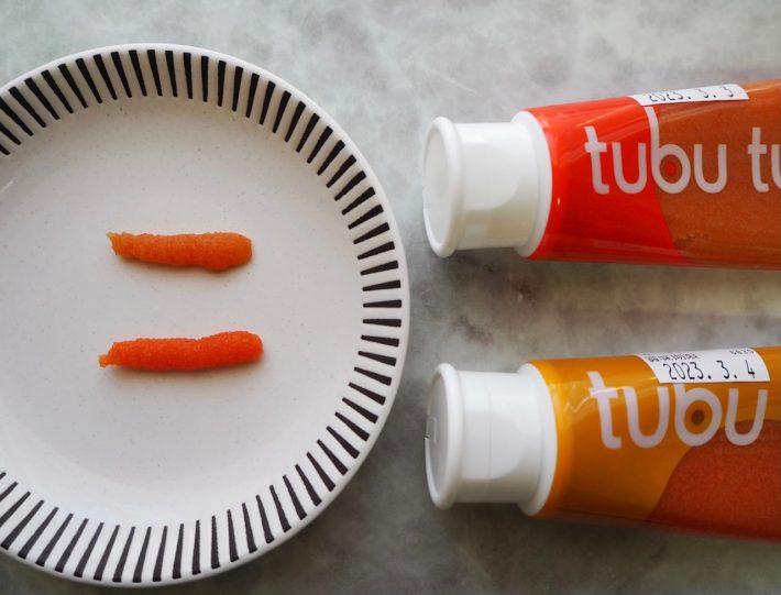 （上）プレーンレギュラー、（下）ごま油風味