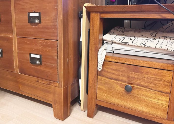 ちょっとした隙間に収納できる