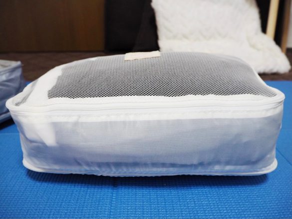 衣類が圧縮されてボリュームダウン