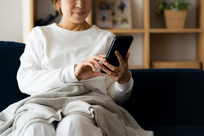 母校の制服を着たリカちゃんを発見