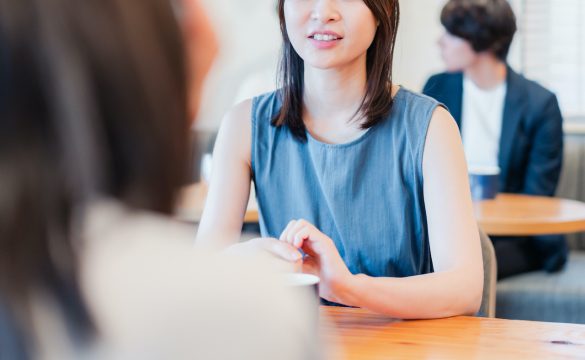 ママ友で会話