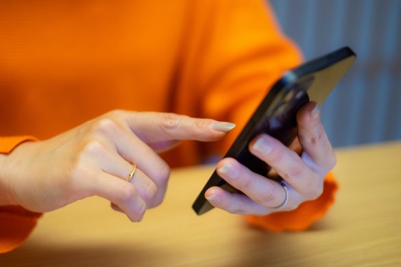 「そっちに行くから気をつけて」と注意喚起