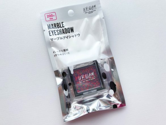 UR GLAMのマーブルアイシャドウ
