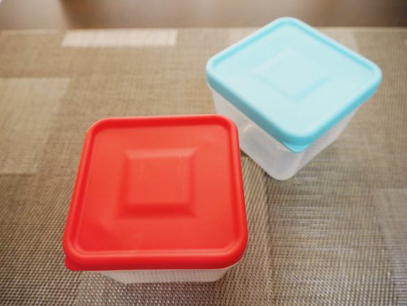「ふたがトングになる保存容器」のスペックをチェック
