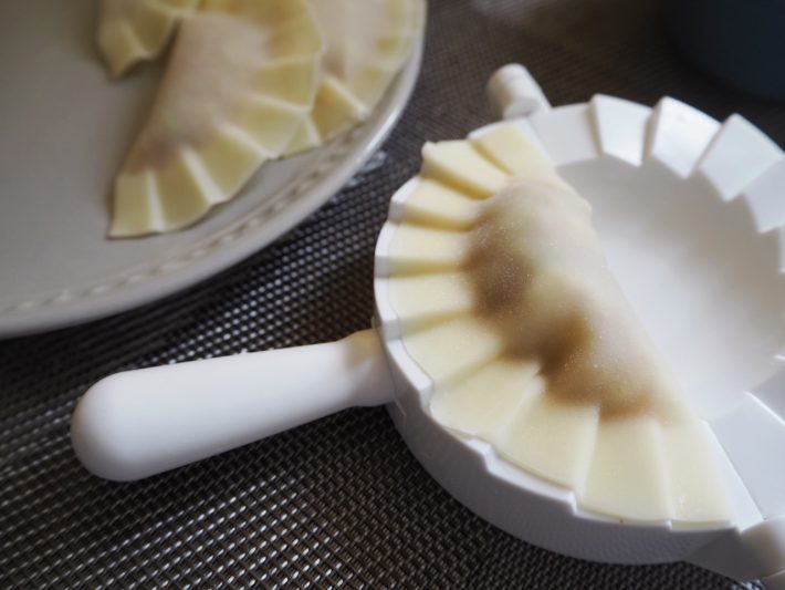 ダイソーの「かんたん餃子」がすごい！