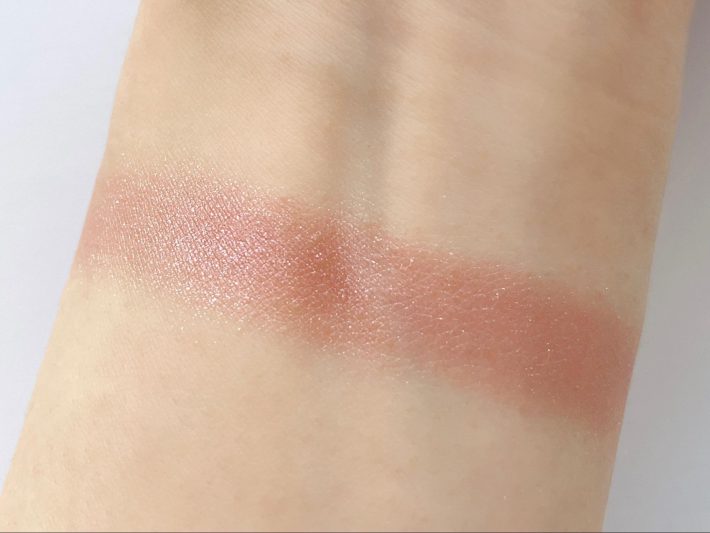 「シティライトアイズ オーキッドモーヴ」（税込638円）